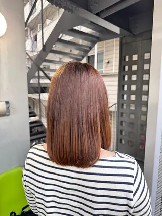 ミディアム 河田 愛菜のヘアスタイル