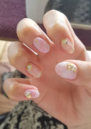 ネイル ツメトマツゲ .のネイルデザイン