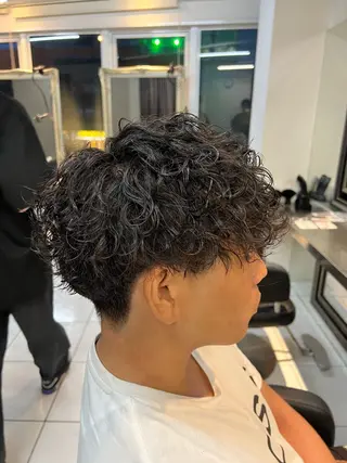 パーマ メンズ パーマ特化美容師 茂木広幸のヘアスタイル