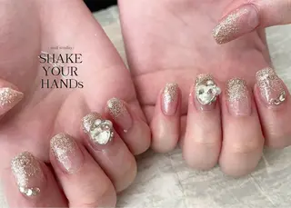 ネイル ネイルスタジオ シェイクユアハンズのネイルデザイン