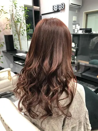 ロング カラー FAVORE 【ファヴォーレ】のヘアスタイル