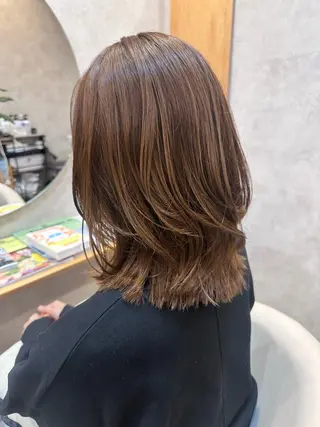 ミディアム カラー 高橋友里亜 /フリーランスのヘアスタイル