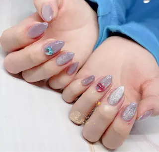 ネイル ネイルサロン 9Carats神田のネイルデザイン