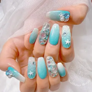 ネイル MoON...❤︎ MeGuのネイルデザイン