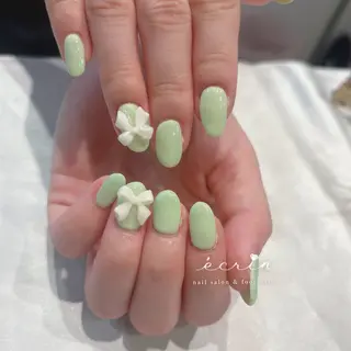 ネイル ecrin エクラン Haruka🌼のネイルデザイン