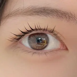 マツエク・マツパ GO TODAY シェアサロン 銀座Eclara店所属・mihiro 銀座まつぱﾏﾂｴｸ眉のマツエク・マツパデザイン