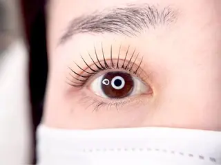 マツエク・マツパ まつげとまゆげ天王寺 naho🫐のマツエク・マツパデザイン