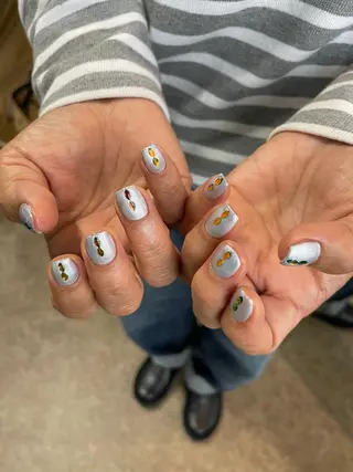 ネイル twoo______ miyuのネイルデザイン