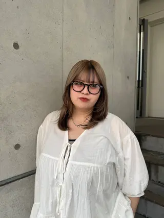 セミロング カラー 🩶 AIRA / 透明感カラー 🩶のヘアスタイル