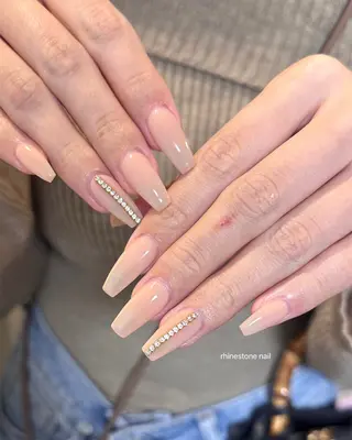 ネイル 渡辺 杏菜のネイルデザイン