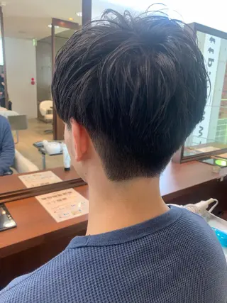 メンズ 近 紗理奈のヘアスタイル