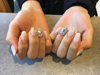 ネイル Nest 蜂谷のネイルデザイン