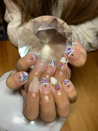 ネイル LAVISH nail salonのネイルデザイン
