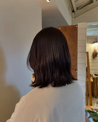 ミディアム 暖色カラー／ボブ／ 酸性ストレート／羽菜のヘアスタイル