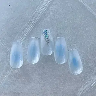 ネイル 穎 アオリのネイルデザイン