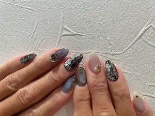 ネイル 佐藤  悠子のネイルデザイン