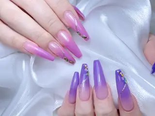 ネイル M🌷nail 長さだし専門店のネイルデザイン