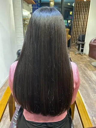 ロング MILLOR “ミラー”のヘアスタイル