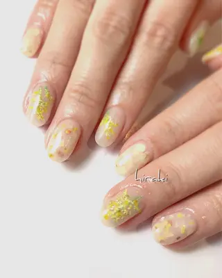 ネイル nail atelier AMBER所属・saori .の眉毛・アイブロウイメージ