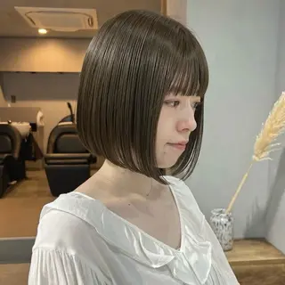 ショート カラー akane/ベージュ /オリーブ/ブラウンのヘアスタイル