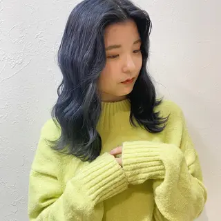 セミロング ブリーチなしカラー ダブルカラーエクステのヘアスタイル