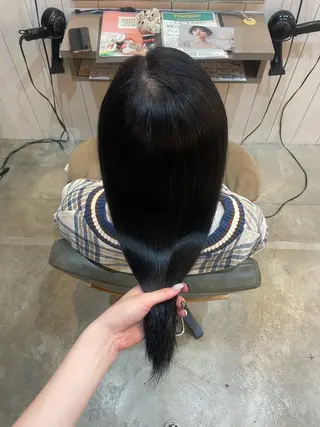 セミロング カラー 金木 洸瑠のヘアスタイル