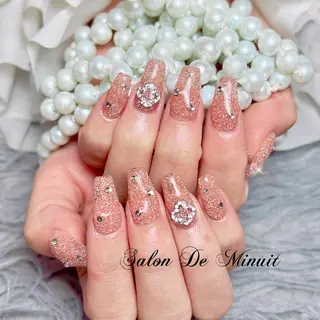 ネイル Momo 🤍のネイルデザイン