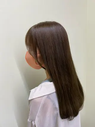 カラー kouki /髪質改善／艶カラーのヘアスタイル