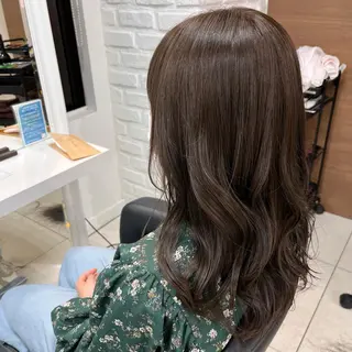 セミロング 【センターパート/ マッシュ】ryokaのヘアスタイル