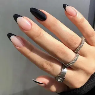 ネイル Queens みなみのネイルデザイン