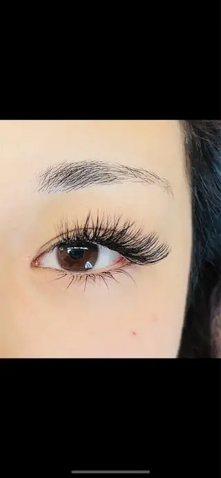 マツエク・マツパ Unica lush所属・Unica.lush エリカのマツエク・マツパデザイン