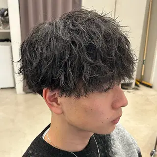 パーマ メンズ CYAN by acoron .池袋所属・メンズパーマ職人 ユキハシのヘアスタイル