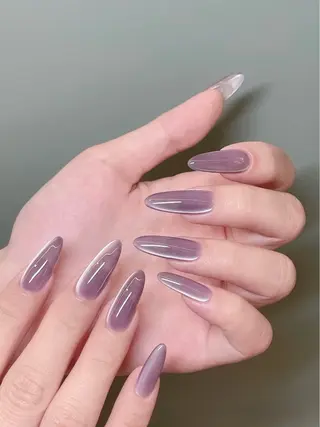 ネイル 秋吉 真寿美のネイルデザイン