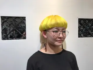 ショート カラー ヘアアレンジ オーストヘアージジ所属・TAI透明カラー 柔らかい縮毛矯正のヘアスタイル