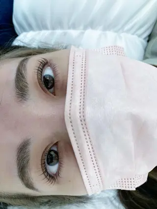 マツエク・マツパ ココラッシュ新宿西口所属・M. SHIORIのマツエク・マツパデザイン