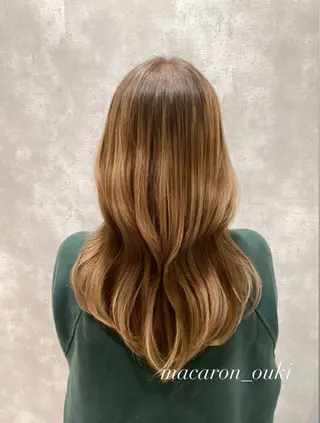 カラー 佐藤 生基のヘアスタイル