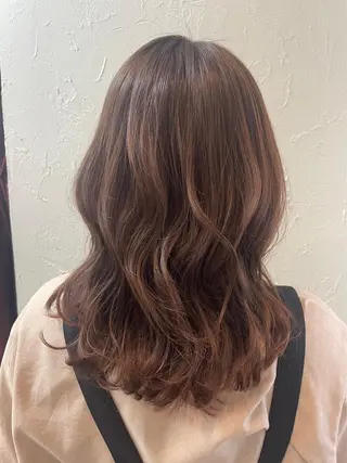 セミロング カラー 富澤あゆみ/髪質改善 /レイヤーカットのヘアスタイル