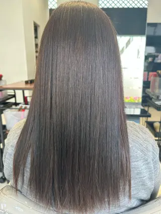 ロング 小島 萌のヘアスタイル