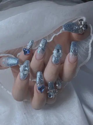 ネイル うにゃねいる🌷 Mayaのネイルデザイン