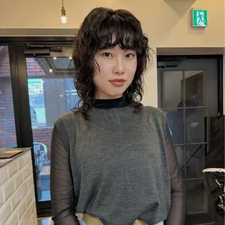 ミディアム パーマ ヘアアレンジ 🌐サトウ リョウ🌐のヘアスタイル