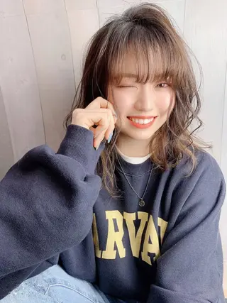 ミディアム LIFE下通 Miyuuのヘアスタイル