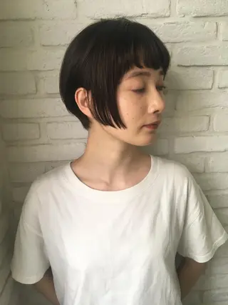 ショート THE DAY所属・AKI HASHIMOTOのヘアスタイル