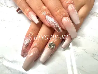 ネイル I. AYUMIのネイルデザイン