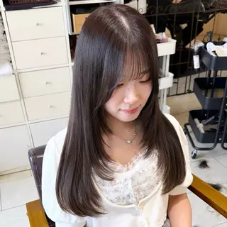 ロング カラー Yurika🕯️ 透明感カラー/ボブのヘアスタイル