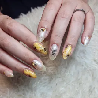 ネイル ☺︎山部 志麻☺︎のネイルデザイン