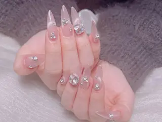 ネイル KARI ネイルサロンのネイルデザイン