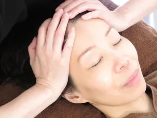 Facial and Make Up Salon AmalZwina(アマルジーナ)所属・眉毛のドクター 杉本☆優子の眉毛・アイブロウイメージ