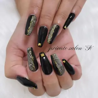 ネイル BINERVA所属・BINERVA nail salonのネイルデザイン