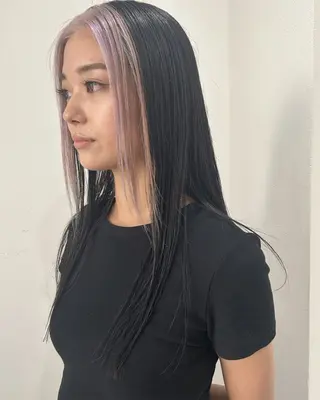 ロング カラー Loom.所属・村上雅人 ナチュラルモードのヘアスタイル