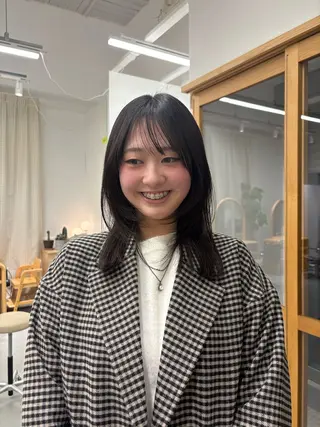 ミディアム HI所属・高橋 珠々のヘアスタイル